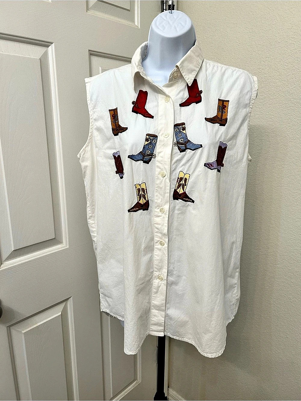 Vintage Republic Western Boot Embroidered Sleeveless 100% Cotton Shirt Size Larg